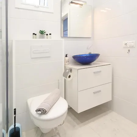펜션 Pet Friendly In Adeje With House Sea View